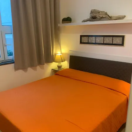 Paravis Mio - Cozy By The Main Square Apartment