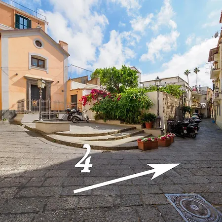 Paravis Mio - Cozy By The Main Square Apartamento Piano di Sorrento